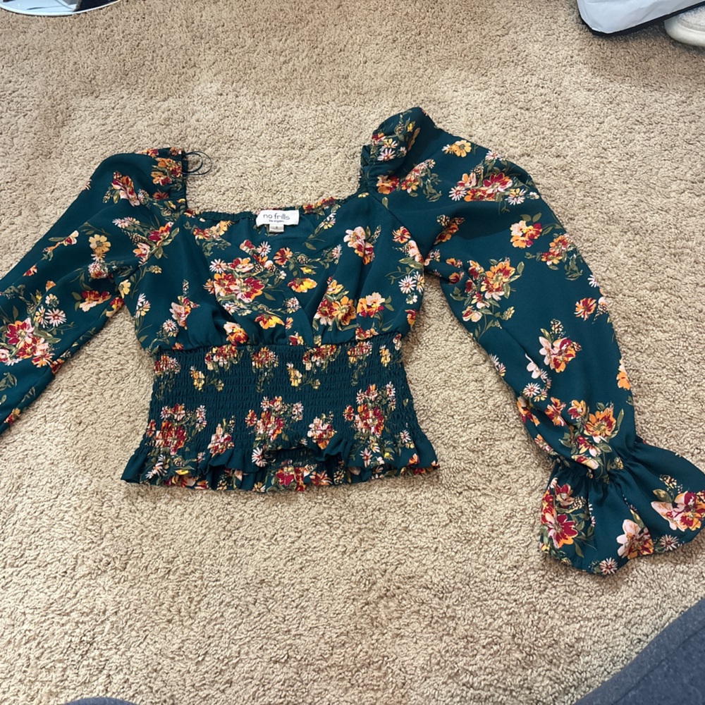 Green flower blouse.